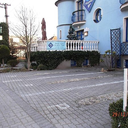 Pension Magnolia Trenčín Exterior foto