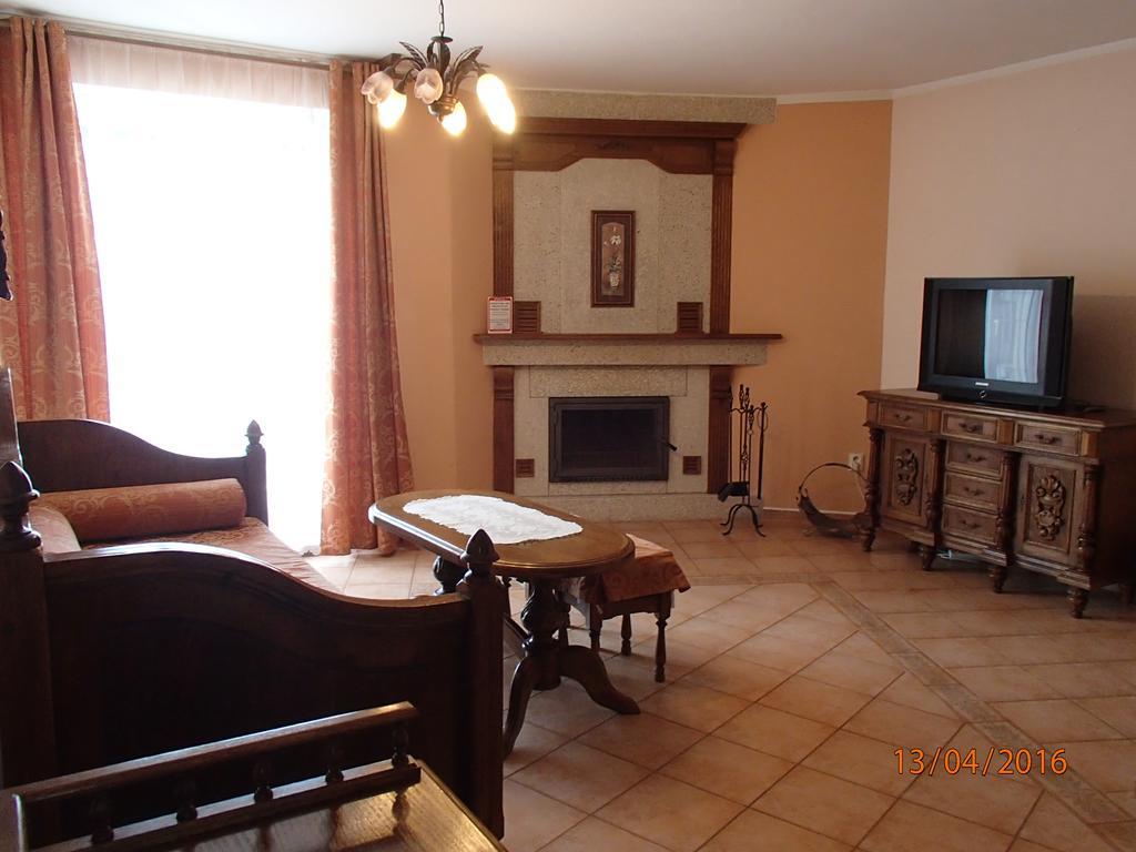 Pension Magnolia Trenčín Exterior foto